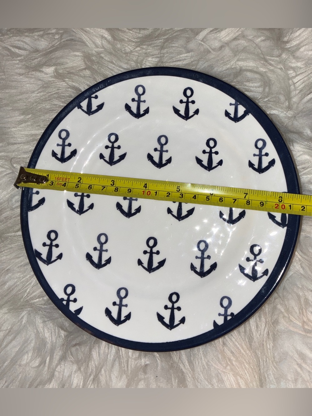 Nautica Set of 8 Melamine Anchor Salad/ Luncheon/Appetizer Plates 8" - Picture 3 of 10